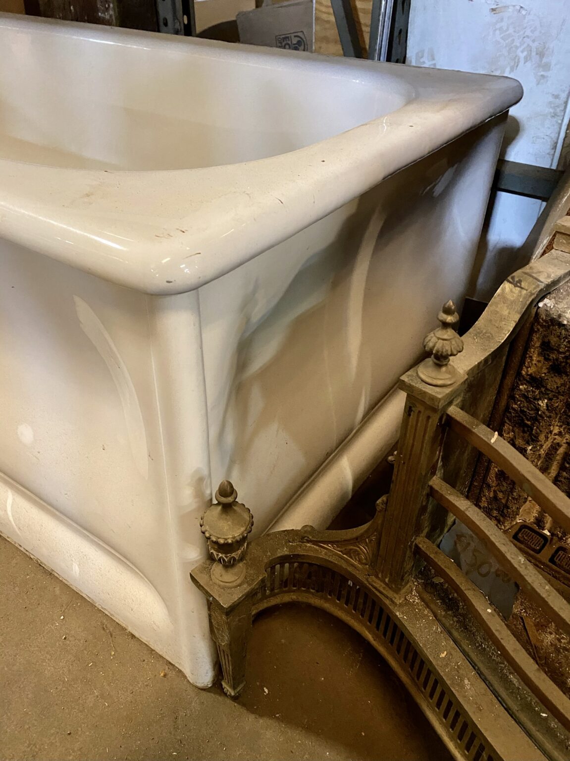Antique Cast Iron Bathtub » Bauer Bros Inc.