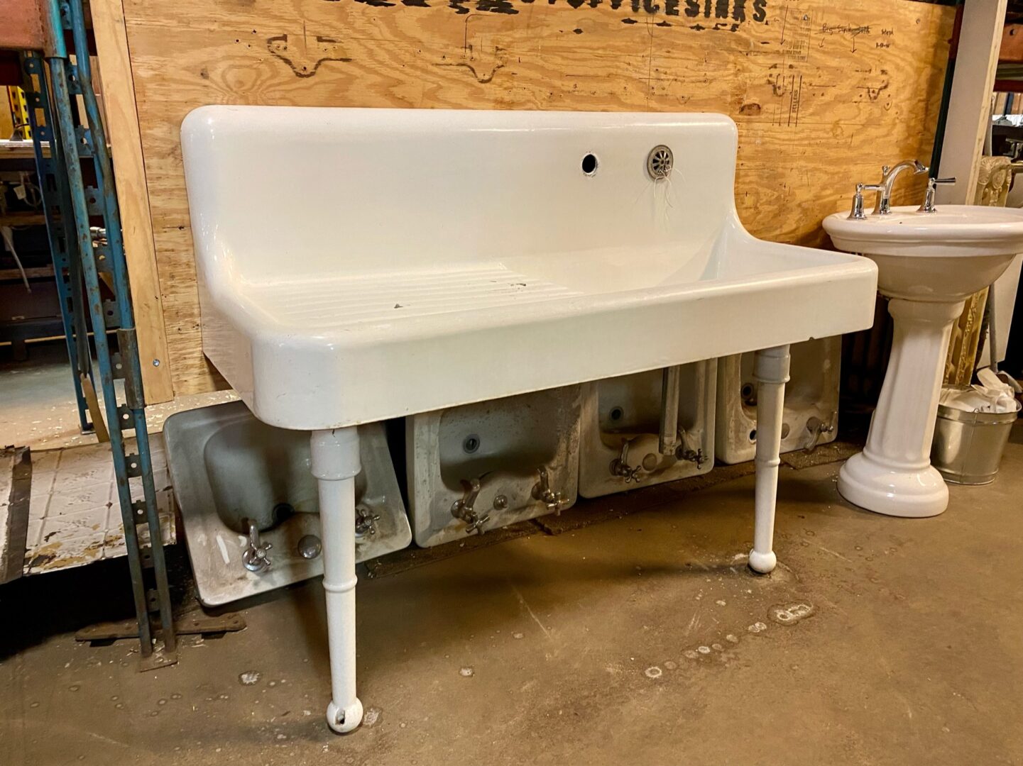 Farm Sink with legs » Bauer Bros Inc.